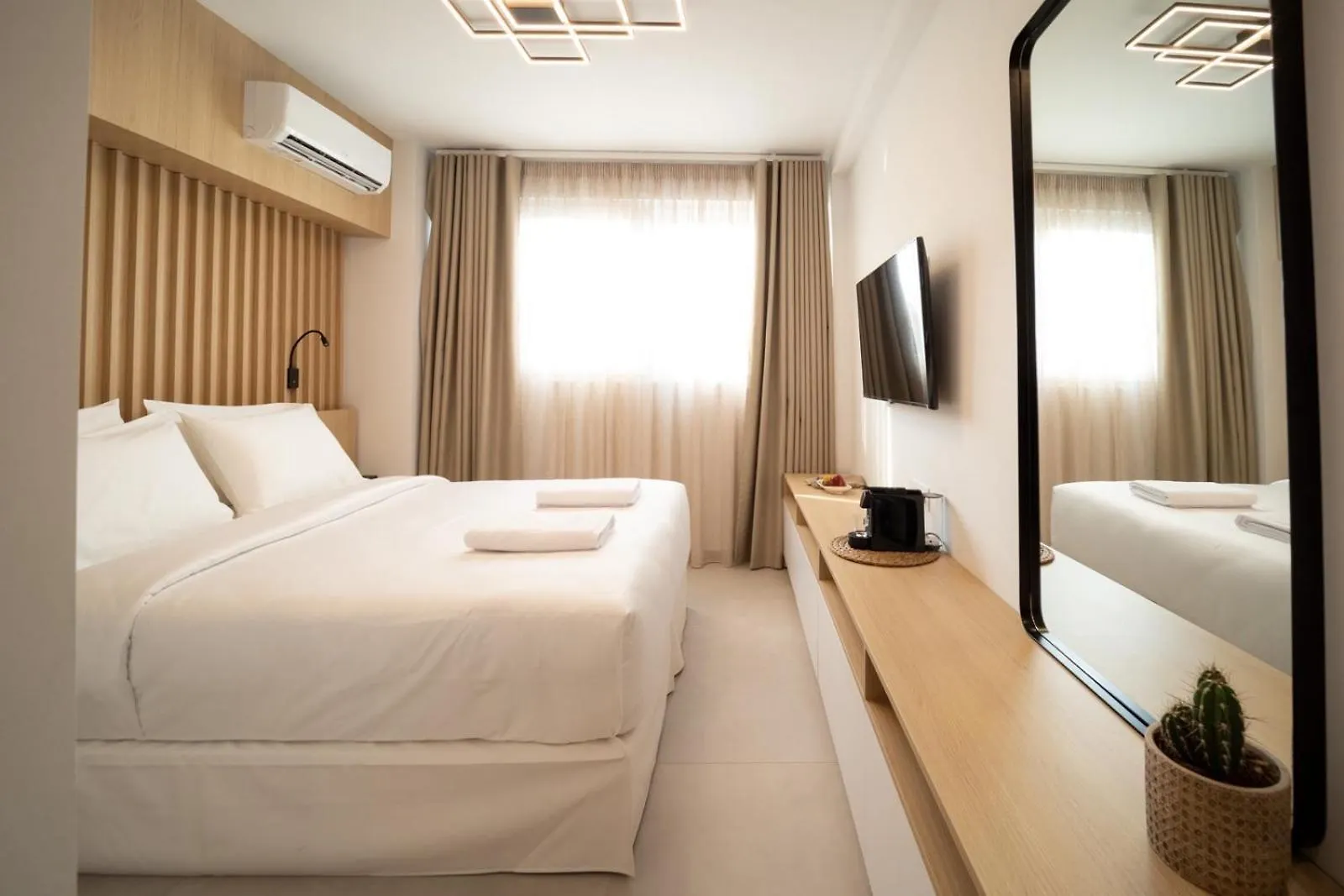Eria Suites Szaloniki Apartman