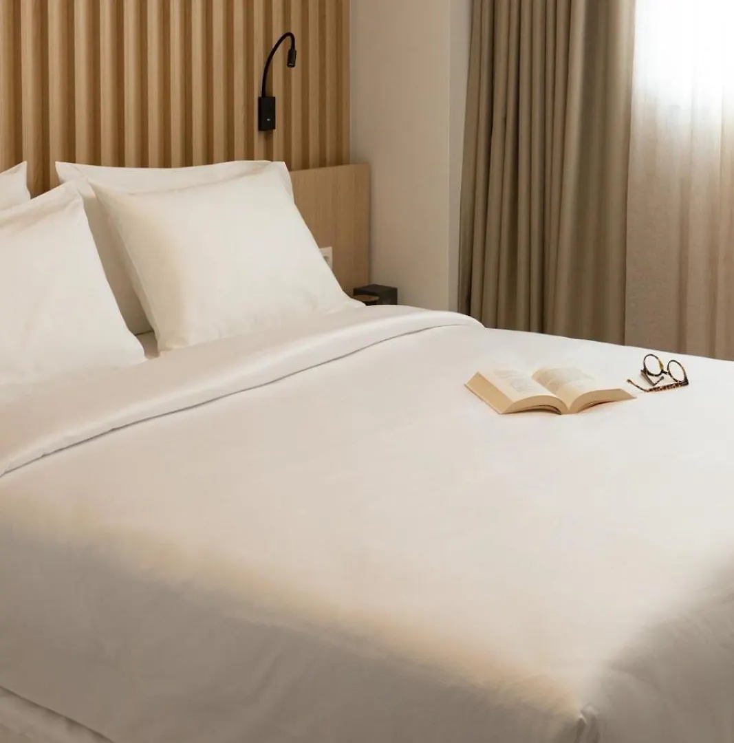 Eria Suites Szaloniki 0*,  Görögország