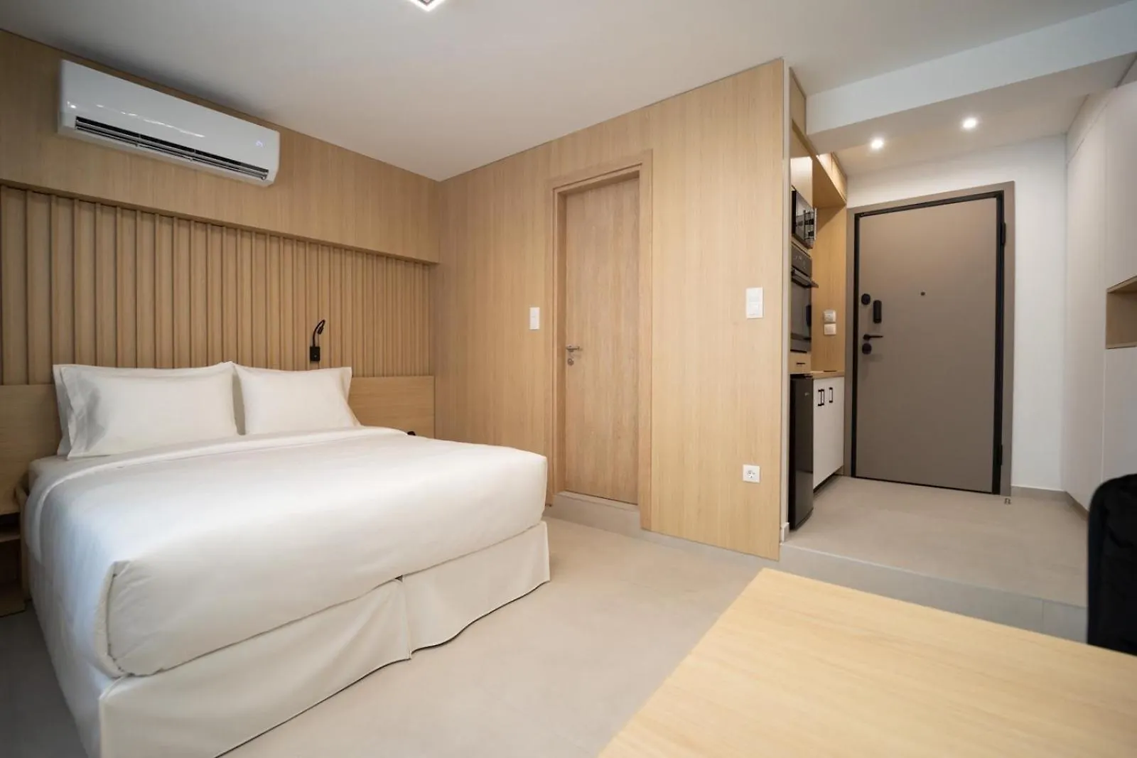 Eria Suites Szaloniki Apartman